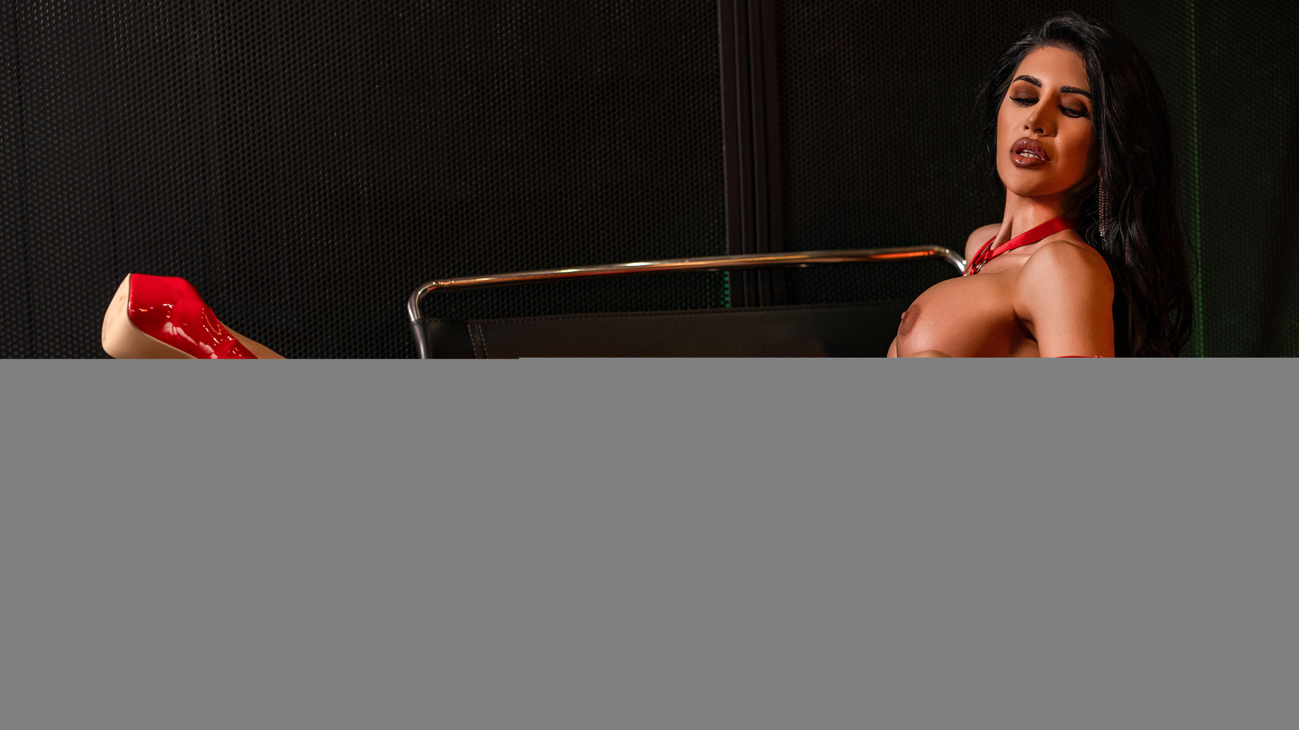 webcam model GallienneGray from XloveCam webcam model GallienneGray from XloveCam
