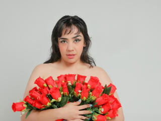 Watch RayaHadley Live on XLoveCam