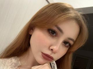 AdinaRosemore Webcam Porno Live - Photo 16/17