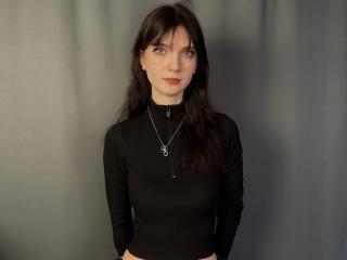Watch ElmaFasula Live on XLoveCam