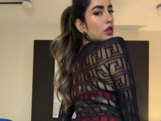 SofyaLane Blowjob XXX Cams - Photo 20/21