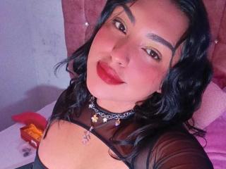 SyraPalmer Blowjob XXX Cams - Photo 15/21