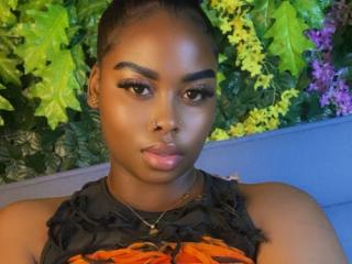 NaomiLoveHot Pussy Video Webcam - Photo 6/21