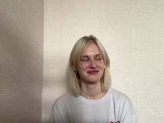 ZadaSteitzer MILF Live - Photo 5/11