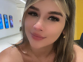 SashaPolet Blowjob XXX Cams - Photo 19/21