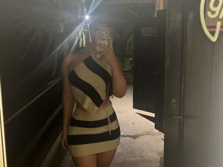 SashaPolet Blowjob XXX Cams - Photo 17/21