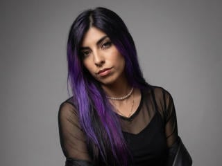 Watch AnnyxNasty Live on XLoveCam
