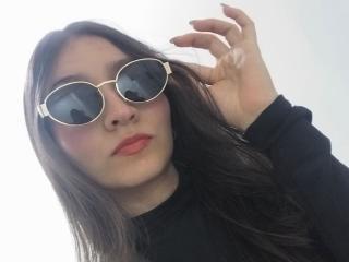 LucianaBetancour Anal en Webcam Live - Photo 8/21
