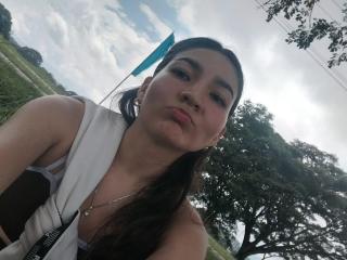 LucianaBetancour Anal en Webcam Live - Photo 6/21