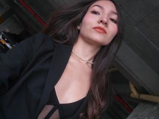 LucianaBetancour Anal en Webcam Live - Photo 4/21