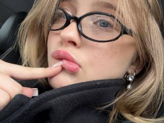 OlimpiaWiatrek Masturbation Cam Video - Photo 7/21