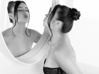 AnnaPooky Webcam Porno Live - Photo 17/21