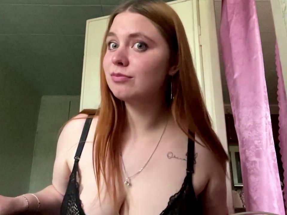 webcam model ClemenciaGerhart from XloveCam webcam model ClemenciaGerhart from XloveCam