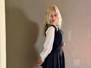 RubyDavis Sex Brunette - Photo 16/21