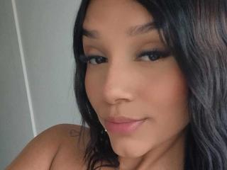 SaraMillerOne Blowjob XXX Cams - Photo 10/21