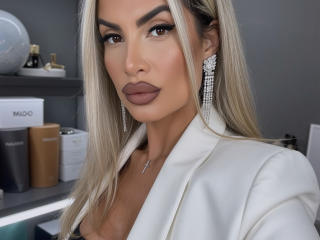 Lellie Anal Livecam - Photo 7/21