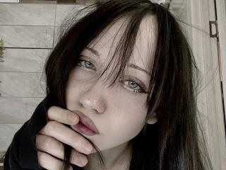 SantinaSahm Blowjob XXX Cams - Photo 18/21