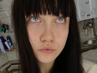 SantinaSahm Blowjob XXX Cams - Photo 8/21