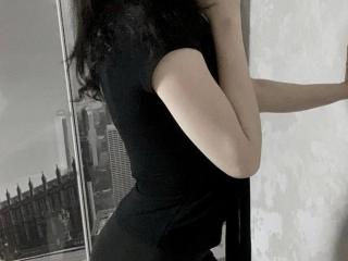 SantinaSahm Blowjob XXX Cams - Photo 5/21