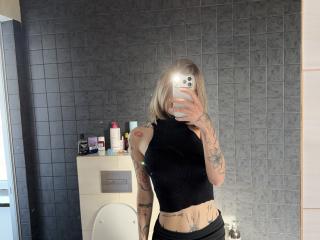 SensualMila Fellation XXX Cams - Photo 18/21