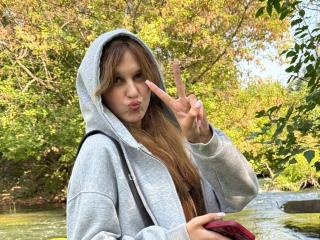 Watch BlanchNassr Live on XLoveCam