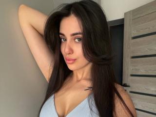 ArielGemme Webcam Porno Live - Photo 8/21