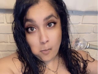 Watch  BustyBabe69 live on XLoveCam