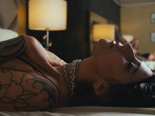 AlynaFerrer Webcam Porno Live - Photo 4/12