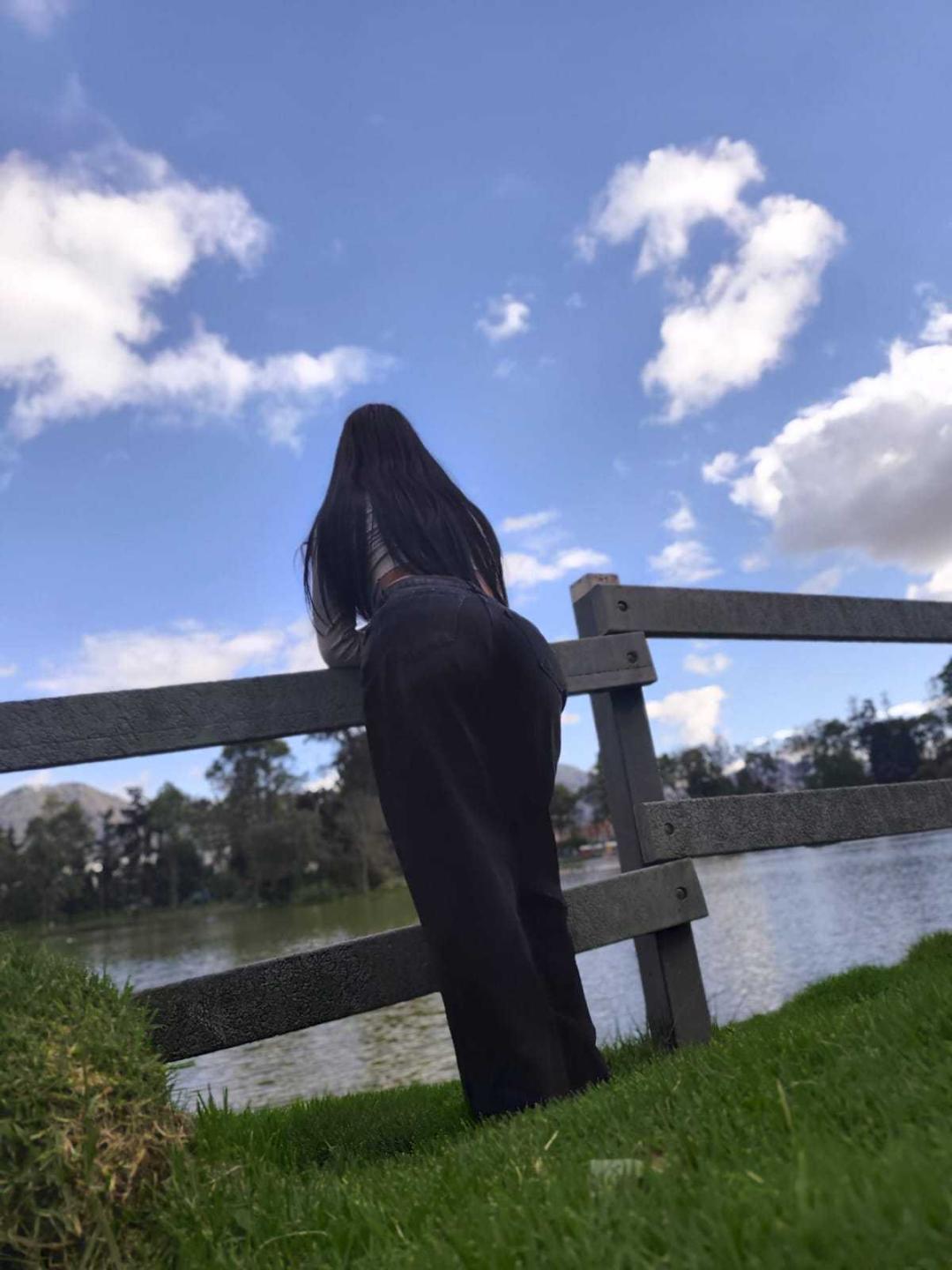 webcam model GinaRider from XloveCam webcam model GinaRider from XloveCam