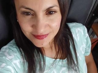 SolaraDubois Blowjob XXX Cams - Photo 18/21