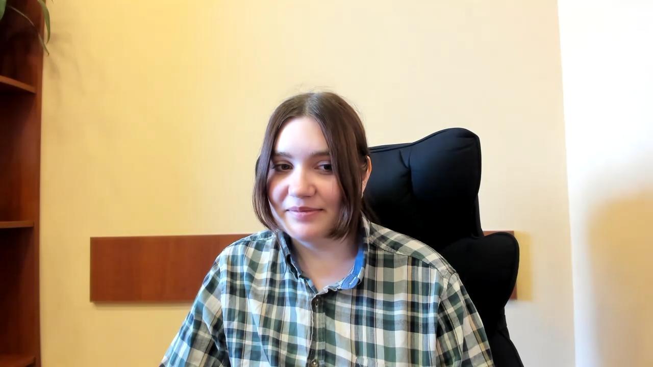 webcam model Musiia from XloveCam webcam model Musiia from XloveCam