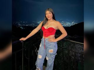 SelenaRios Blowjob XXX Cams - Photo 18/21
