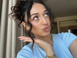 MyrtieGolds - Live sex cams model