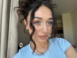 MyrtieGolds - Live sex cams model