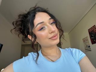 MyrtieGolds - Live sex cams model