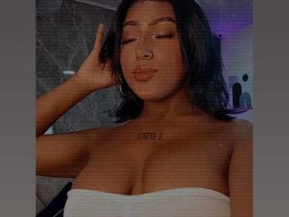 AmberrQueen Webcam Porno Live - Photo 21/21