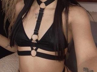 Zoeebm MILF Live - Photo 10/15