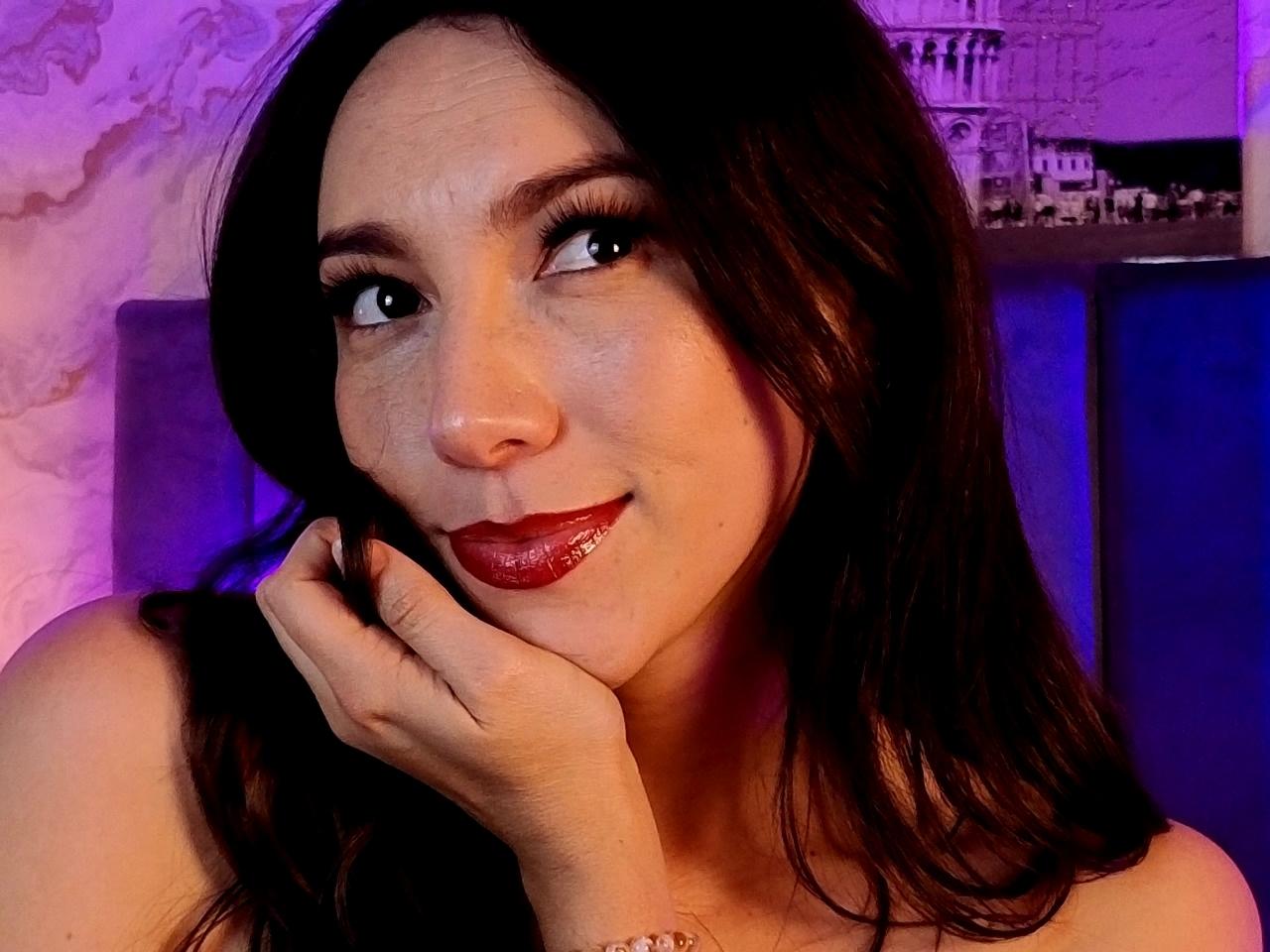 webcam model MiaReed from XloveCam webcam model MiaReed from XloveCam