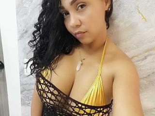 MelanyContrera Hot Liveshows - Photo 19/21