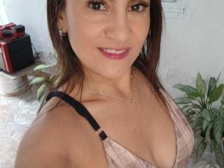 SolaraDubois Blowjob XXX Cams - Photo 5/21