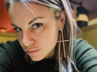 BelleLisaG Live Cam Porn - Photo 6/21