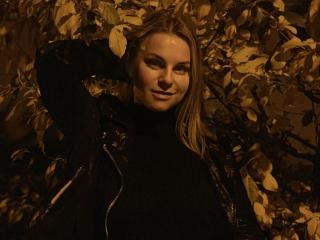BelleLisaG Image Gallery