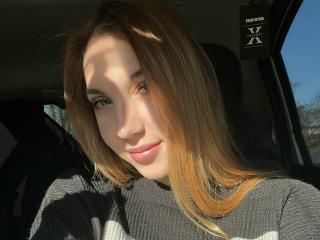 AleaseBenson Webcam Porno Live - Photo 5/15