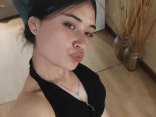 AmbarLandry Webcam Porno Live - Photo 6/21