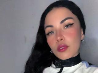 ZoeLux MILF Live - Photo 8/20