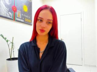 Watch  KamillaMoi live on XLoveCam