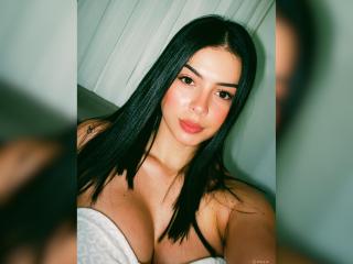 IsabellaJames Hot Pussy - Photo 12/21