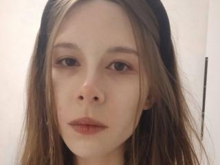 Watch WendiWietzel Live on XLoveCam
