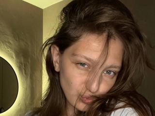 StaceyAverbach Blowjob XXX Cams - Photo 7/21