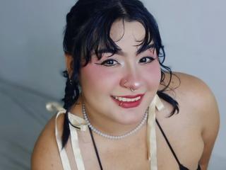 CassandraSexy Image Gallery